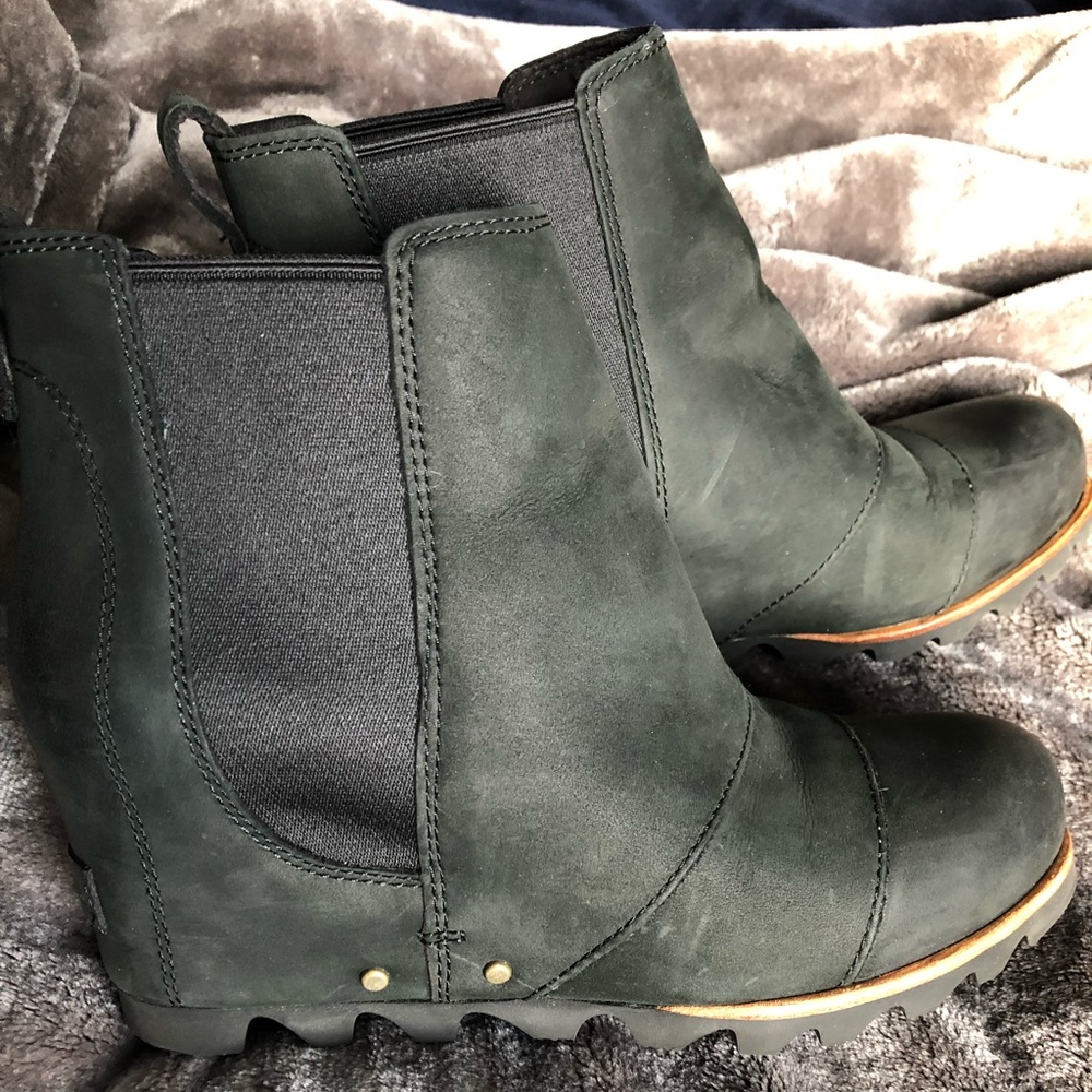 Brand new without box, Sorel Lea wedge size 7.5